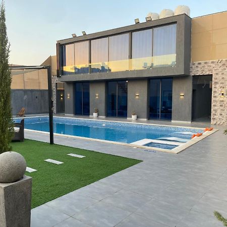 The Grey Villa Dead Sea Sweimeh ภายนอก รูปภาพ